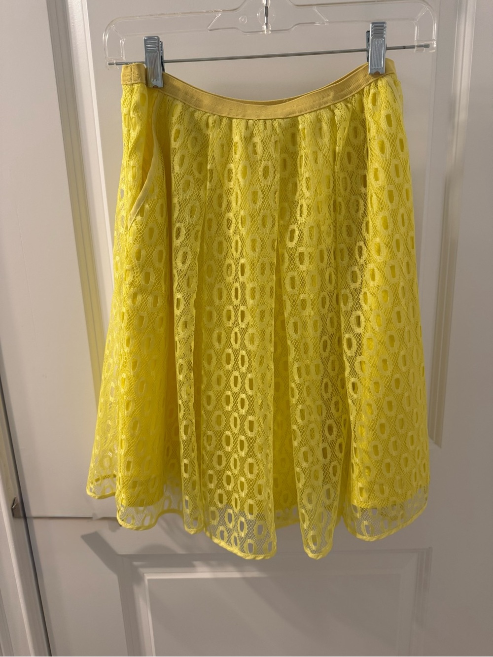 Anthropology Maeve Bright Yellow Pleated Lace Skirt Size 6